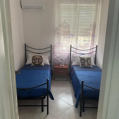 La Residenza Di Adamo 2 Holiday home Syracuse